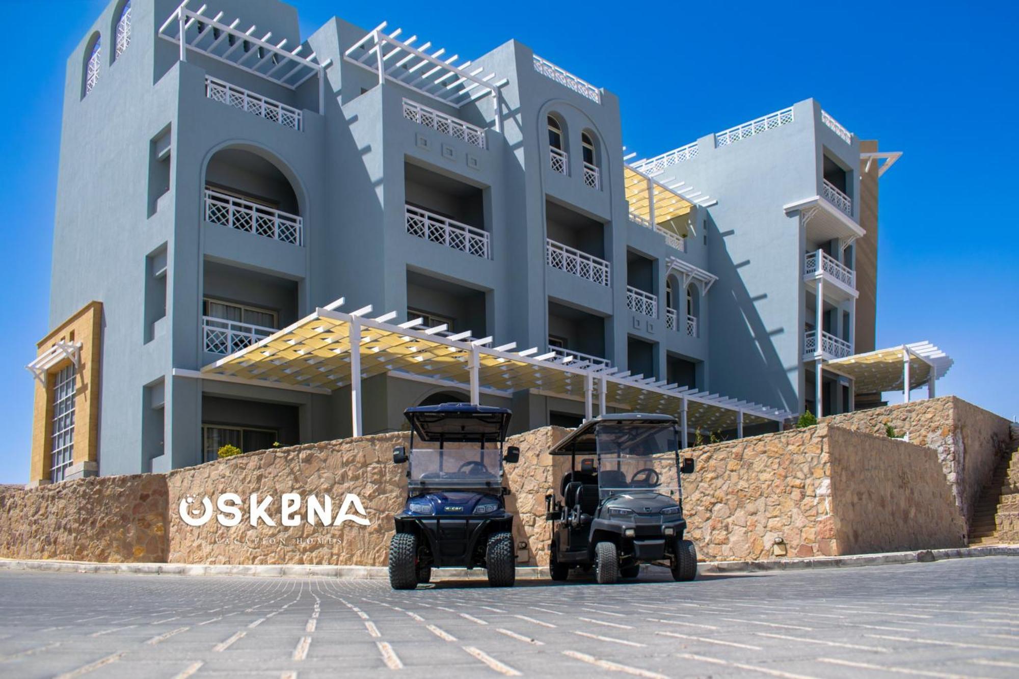 Outstanding Red Sea View-Brand New Azzurra Apartments Хургада Экстерьер фото